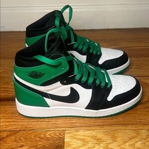 Air Jordan 1 High OG Pine Green 2.0